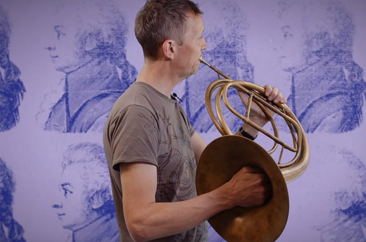 Principal horn Roger Montgomery introduces us to Mozart's horn