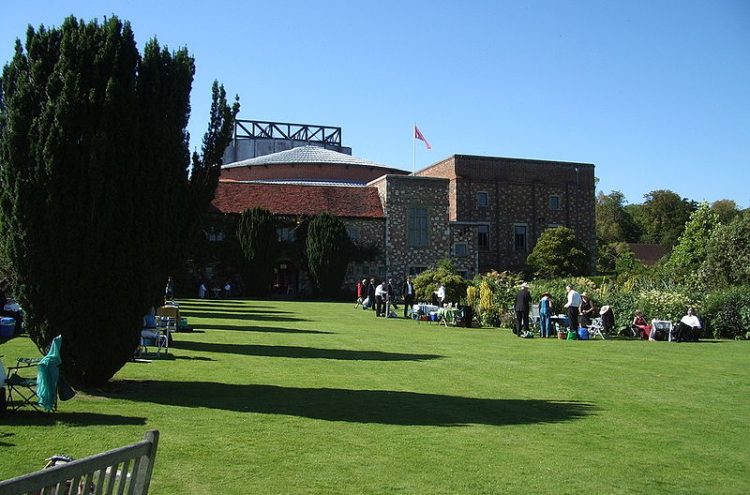 Associate Orchestra at Glyndebourne